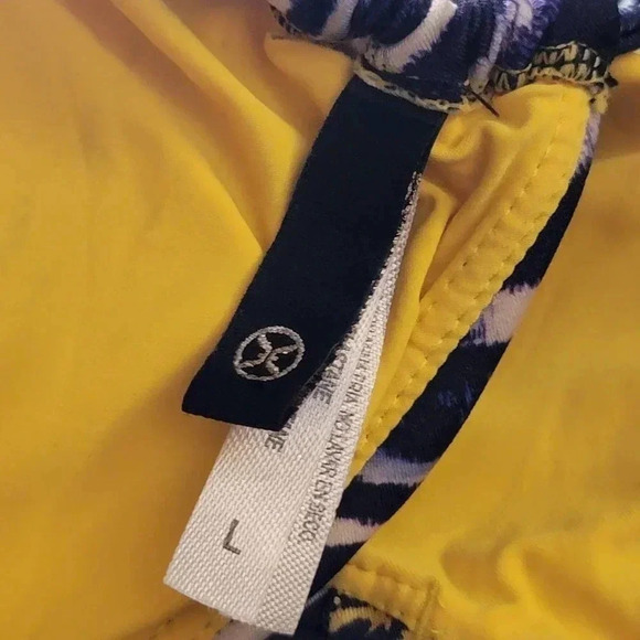 Vix by Paula Hermanny Moorish Print Low Cut Triangle Bikini Top - Picture 7 of 7